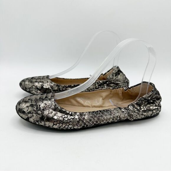 BCBG Paris Magie Metallic Stretch Ballet Flat 8 - Picture 2 of 11